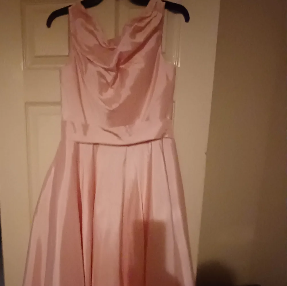 Dress - Picture 1 of 1